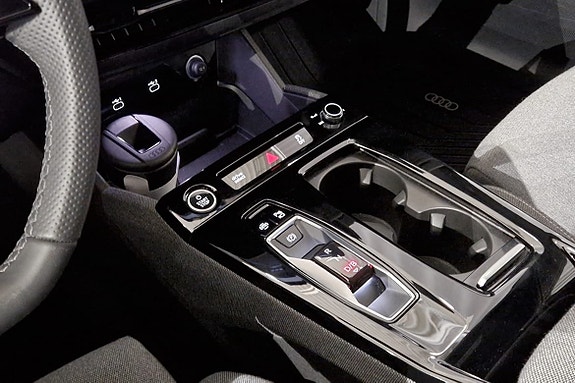 Audi A6 15 of 17