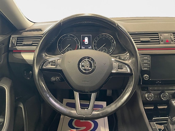 Skoda Superb 12 of 15