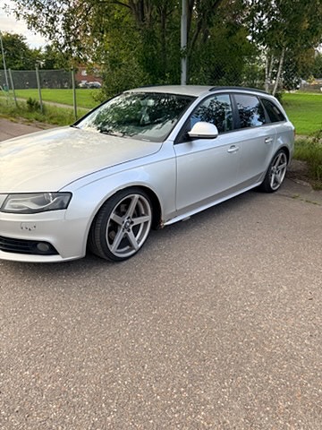 Audi A4 3 of 9