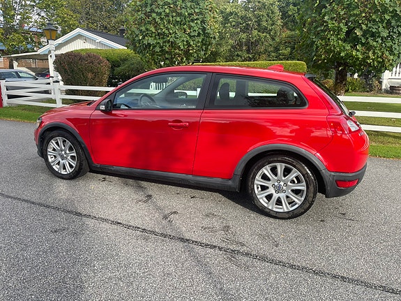 Volvo C30 2 of 5