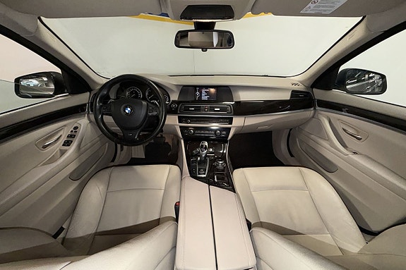BMW 525d 14 of 30