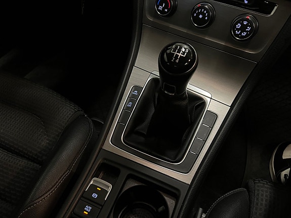 Volkswagen Golf I 23 of 29