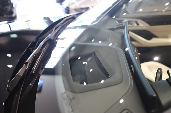 BMW M4 16 of 17