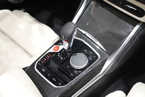 BMW M4 9 of 17