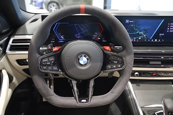 BMW M4 12 of 17