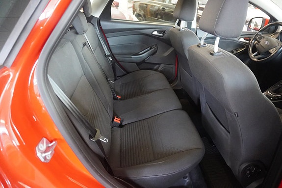 Ford Focus 6 of 6