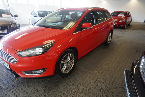 Ford Focus 2 of 6