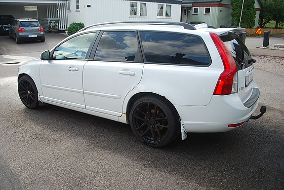 Volvo V50 5 of 8
