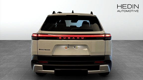 Subaru E-Outback 7 of 12