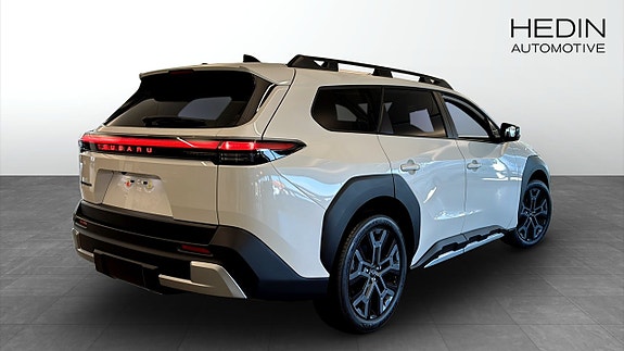 Subaru E-Outback 2 of 12