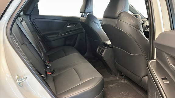 Subaru E-Outback 5 of 12