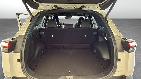 Subaru E-Outback 10 of 12
