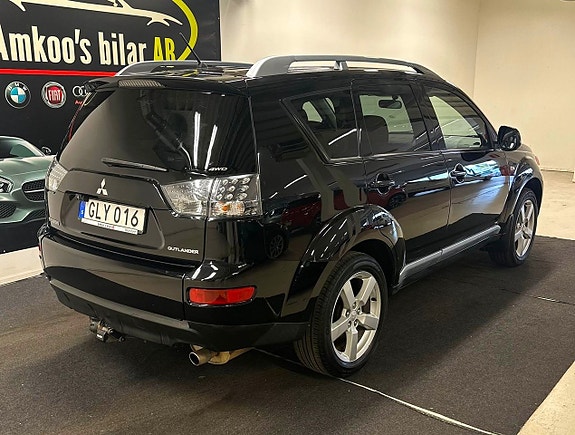 Mitsubishi Outlander 8 of 20