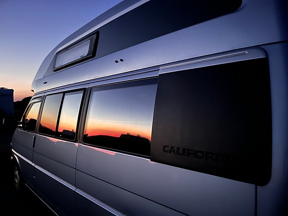 Volkswagen California exclusive 12 of 13