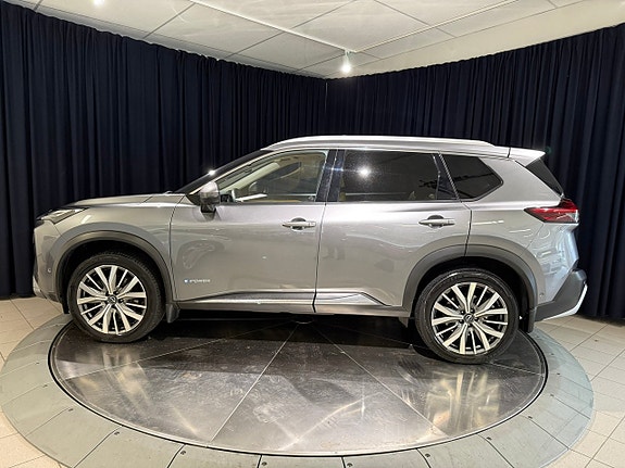 Nissan X-Trail 3 of 20
