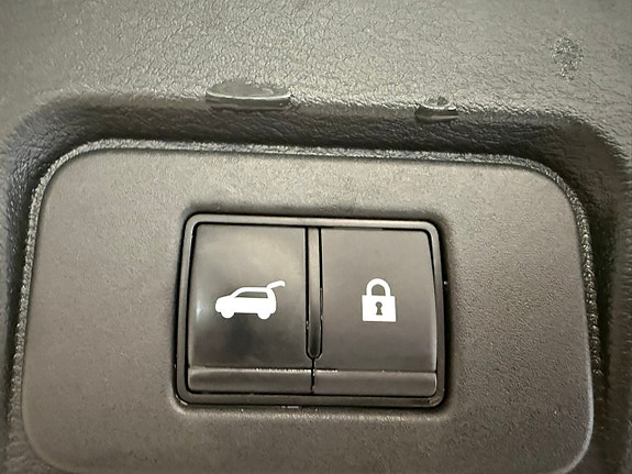 Nissan X-Trail 20 of 20