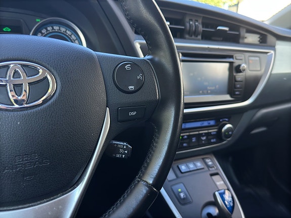 Toyota Auris 16 of 17
