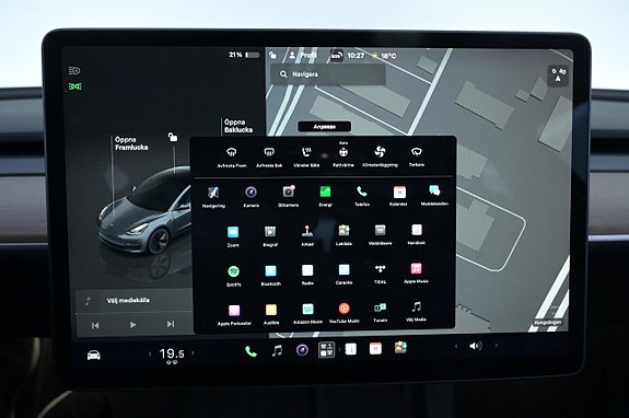 Tesla Model 3 22 of 27