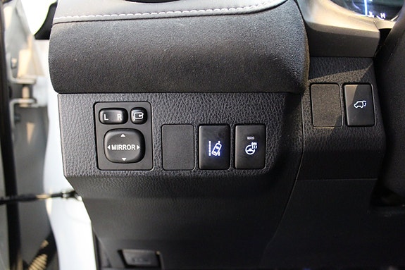 Toyota RAV4 19 of 23