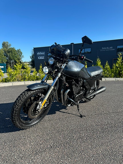 Yamaha XJ900 Scrambler / Café Racer – Öhlins – 1983 2 of 7
