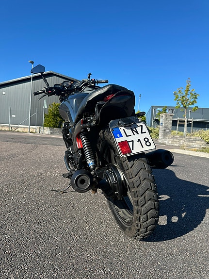 Yamaha XJ900 Scrambler / Café Racer – Öhlins – 1983 5 of 7