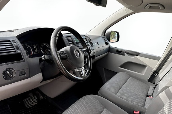 Volkswagen Transporter 4 of 7