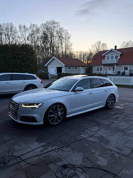 Audi A6 4 of 6