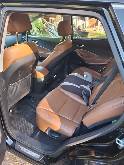 Hyundai Santa Fe 5 of 8