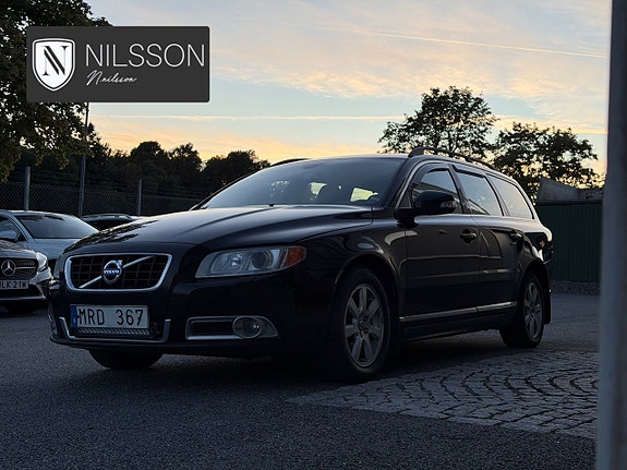 Volvo V70 5 of 30