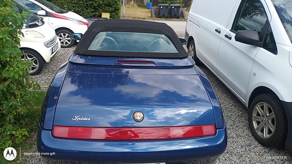 Alfa Romeo Spider 5 of 12