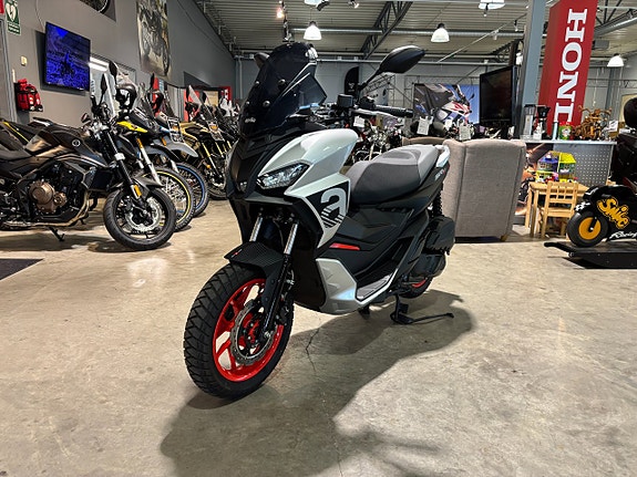 Aprilia SR GT 200 #Endast 100 mil# 6 of 13