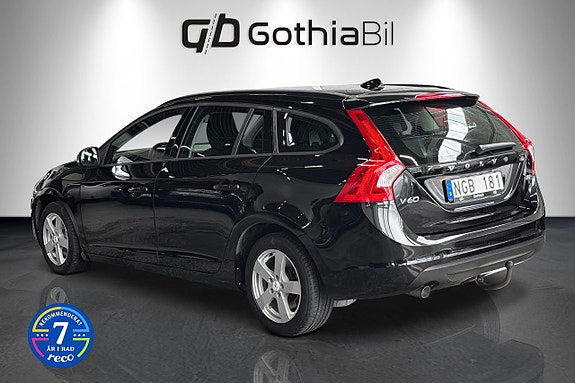 Volvo V60 7 of 18