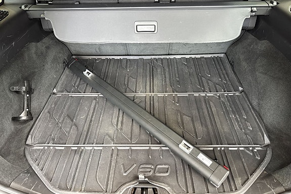 Volvo V60 13 of 18