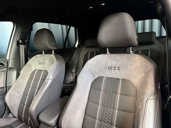 Volkswagen Golf I 7 of 28