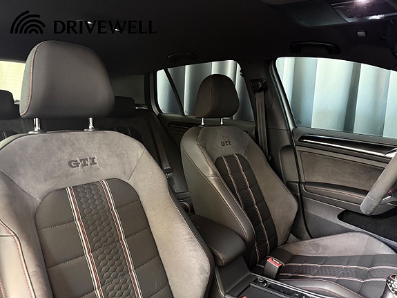 Volkswagen Golf I 16 of 28