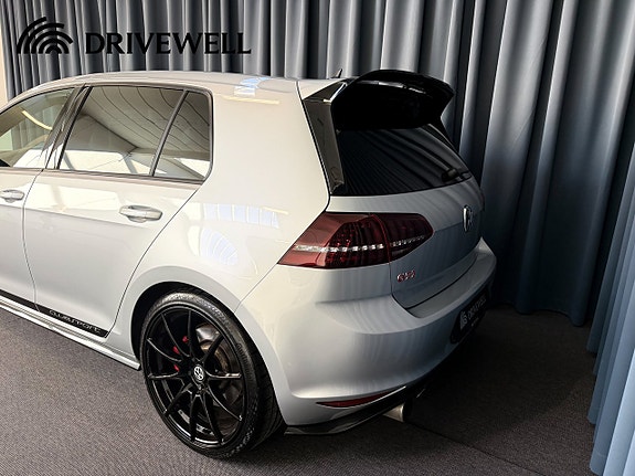 Volkswagen Golf I 22 of 28
