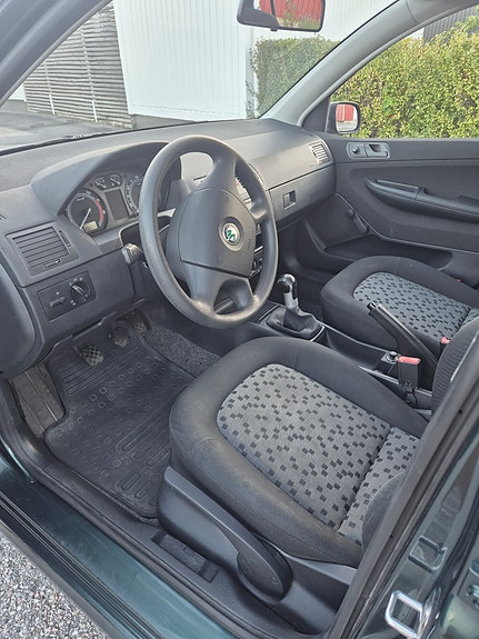 Skoda Fabia 8 of 15