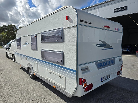 Adria Classica 563 UK *Barnkammare *Alde *Förtält *7 bäddar 5 of 24