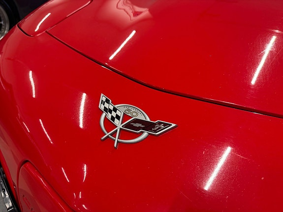 Chevrolet Corvette 16 of 30