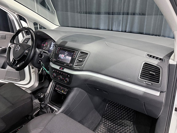 Volkswagen Sharan 15 of 30