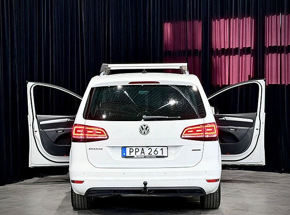 Volkswagen Sharan 9 of 30