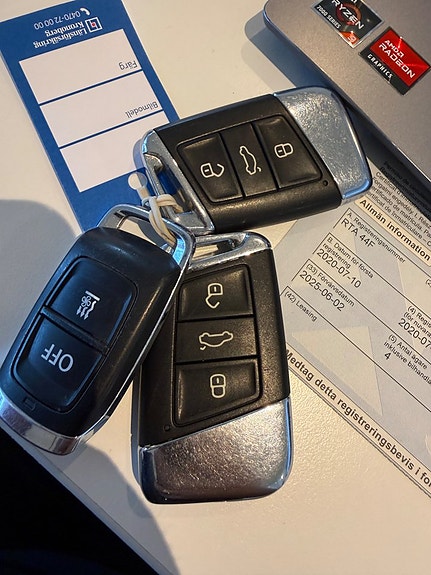 Volkswagen Passat 19 of 21