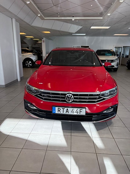 Volkswagen Passat 6 of 21