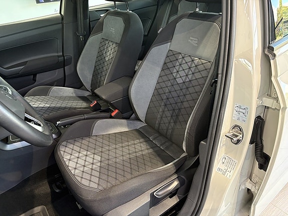Volkswagen Taigo 9 of 13