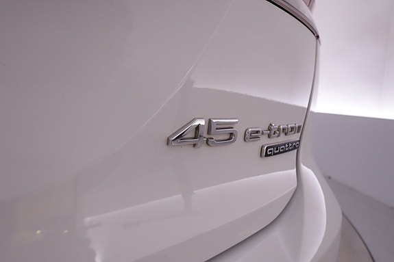 Audi Q4 e-tron 11 of 19