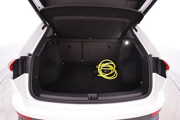 Audi Q4 e-tron 13 of 19