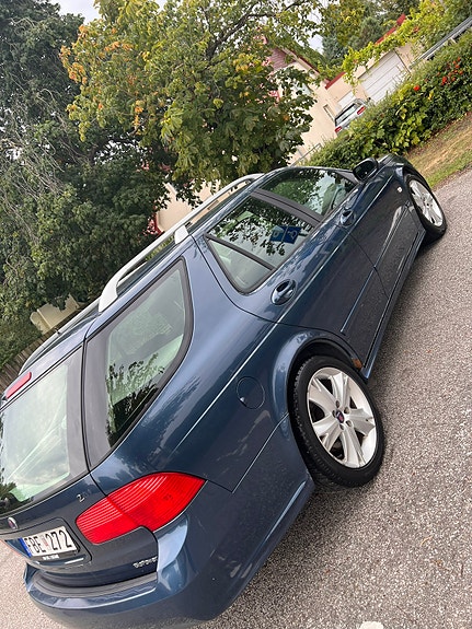 Saab 9-5 3 of 4
