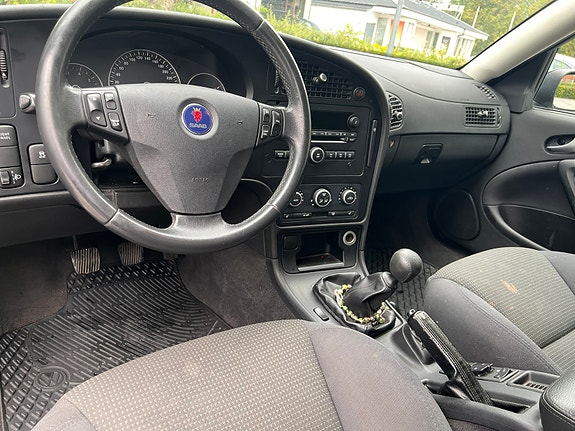 Saab 9-5 4 of 4