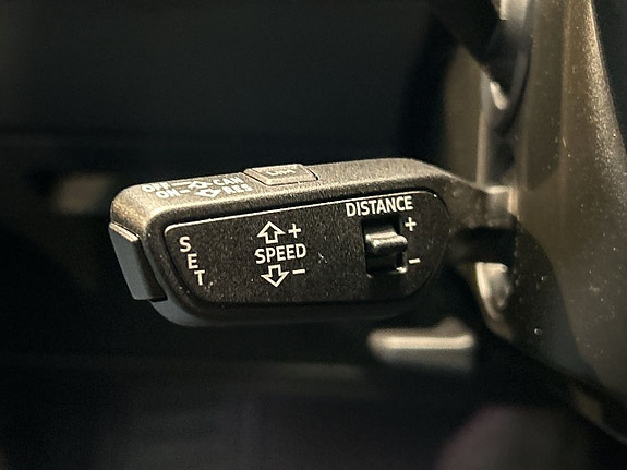 Audi e-tron 19 of 21