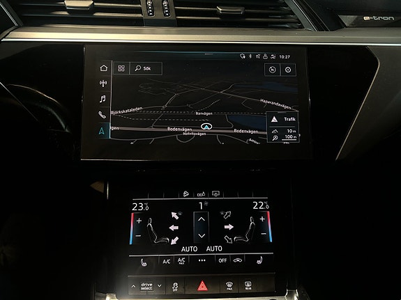 Audi e-tron 11 of 21